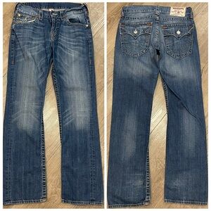 True Religion Straight Flap On SN Dhum LST Relaxed Jeans in Distressed Blue